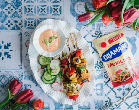 Pileći ražnjići sa ananasom